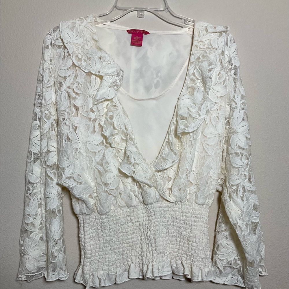 Sunny leigh Lace Long Sleeve Top Sz XL Off-White color